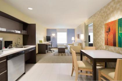 Home2 Suites by Hilton Houston Willowbrook - image 4