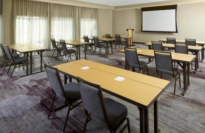 Courtyard by Marriott Houston Intercontinental Airport - image 12