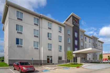 Sleep Inn & Suites near Westchase - image 3