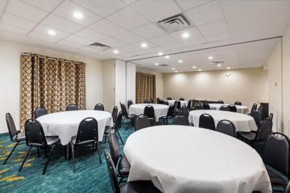 Candlewood Suites Houston - Spring an IHG Hotel - image 8