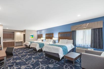 Baymont by Wyndham Houston Hobby Airport - image 16