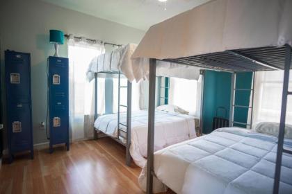 Wanderstay Houston Hostel - image 6