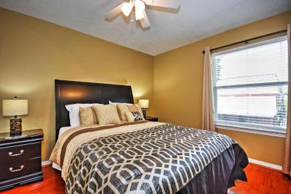 2500 Sq Ft Townhome - Walk to Central River Oaks! - image 16