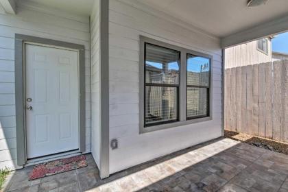 Updated Home 15 Mins to The Galleria and Uptown! - image 2