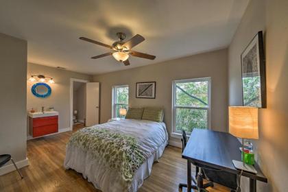 Houston Townhome with Deck - 1 Mi to Rice University - image 20