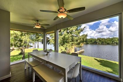 San Jacinto River Home with Deck Games and Grill! - image 1