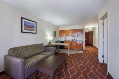 Quality Inn & Suites Huntsville Research Park Area - image 13