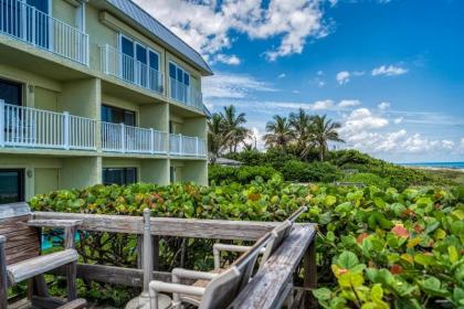 Tipsy Turtle oceanfront 1 bedroom condo - image 10