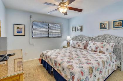 Gulfside Villas 3 NEW!! Amazing Townhome on the Beach! - image 12