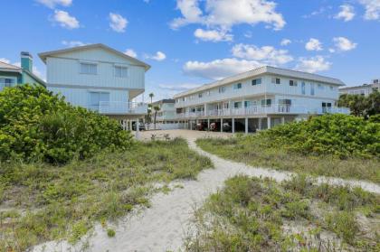 Gulfside Villas 3 NEW!! Amazing Townhome on the Beach! - image 4