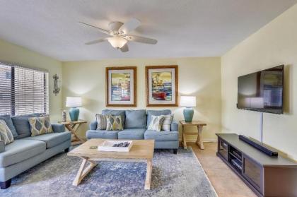 Gulfside Villas 3 NEW!! Amazing Townhome on the Beach! - image 6