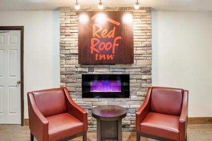 Red Roof Inn Indianapolis East - image 15