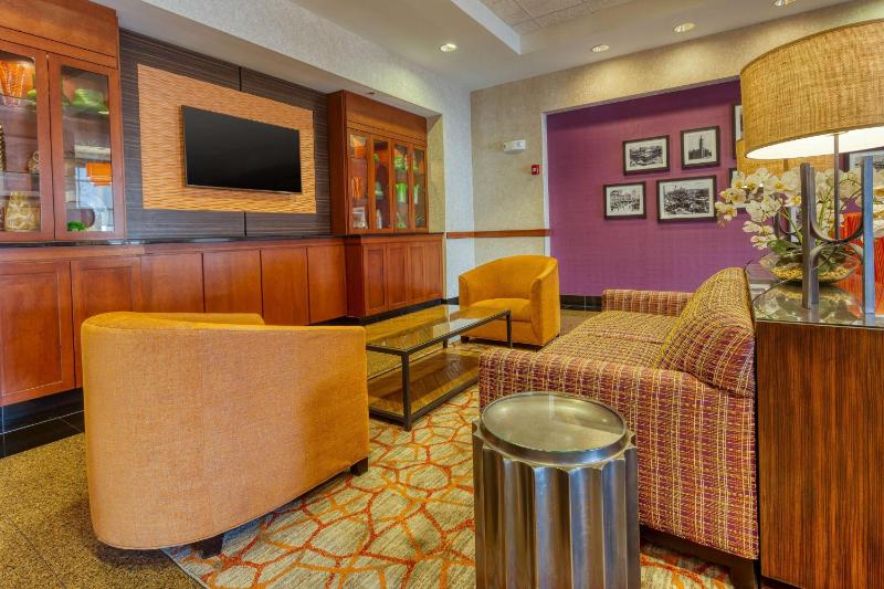 Drury Inn & Suites Indianapolis Northeast - image 5