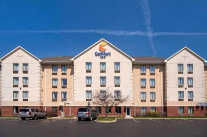 Comfort Inn Indianapolis East - image 2