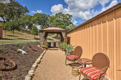 Kerrville Studio - Mins to River and Wineries! - image 9