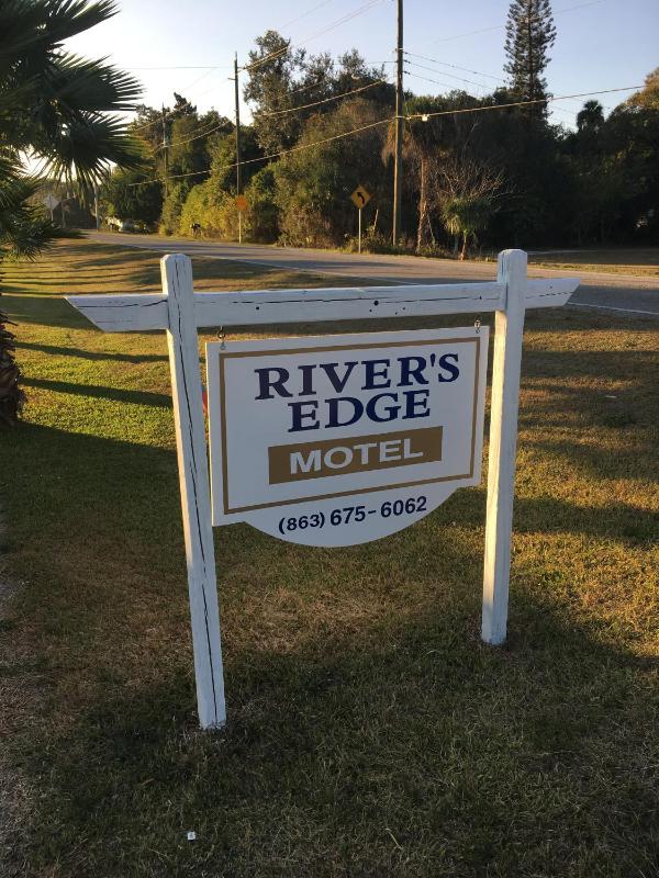 The Rivers Edge Motel - main image