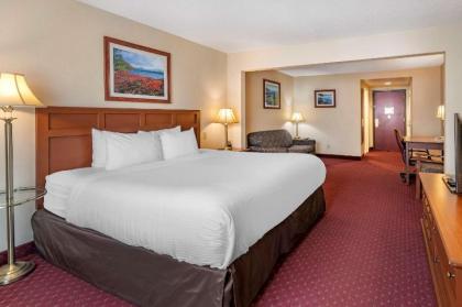 Comfort Inn & Suites Lake George - image 11