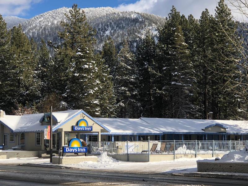 Days Inn by Wyndham South Lake Tahoe - image 3