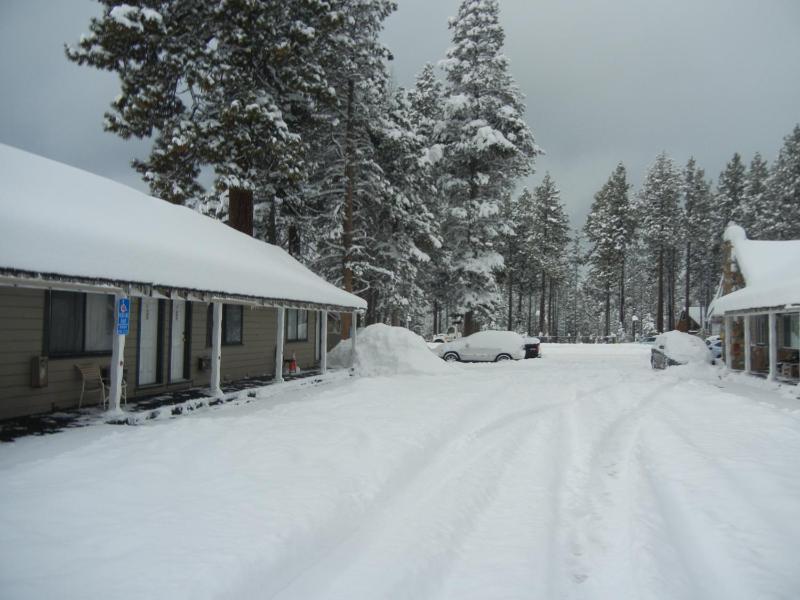 Tahoe Hacienda Inn - image 4