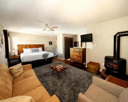 7 Seas Inn at Tahoe - image 7