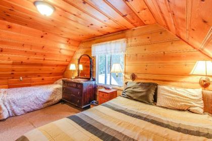 Tahoe Island's Quiet Cabin - image 10