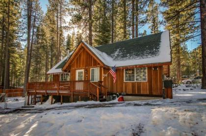 Charming Tahoe Chalet - image 2