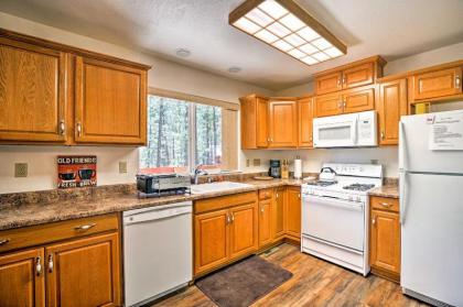 Spacious South Lake Tahoe Home 4 Mi to Heavenly! - image 7