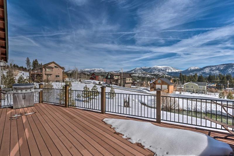 South Lake Tahoe Retreat with BBQ and Mtn-View Deck! - image 6