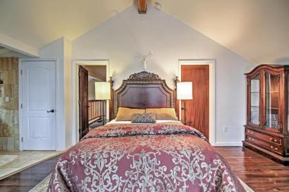 Luxurious 2-Suite Lodge Only 1 5 Mi to Lake Tahoe! - image 8