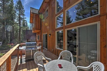 Gorgeous South Lake Tahoe Home with Private Hot Tub! - image 5