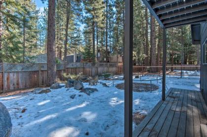 Rustic Mountain Charm Near Heavenly and Tahoe! - image 6