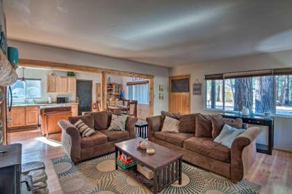 Rustic Mountain Charm Near Heavenly and Tahoe! - image 9