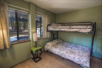 Ponderosa Palace by Lake Tahoe Accommodations - image 12