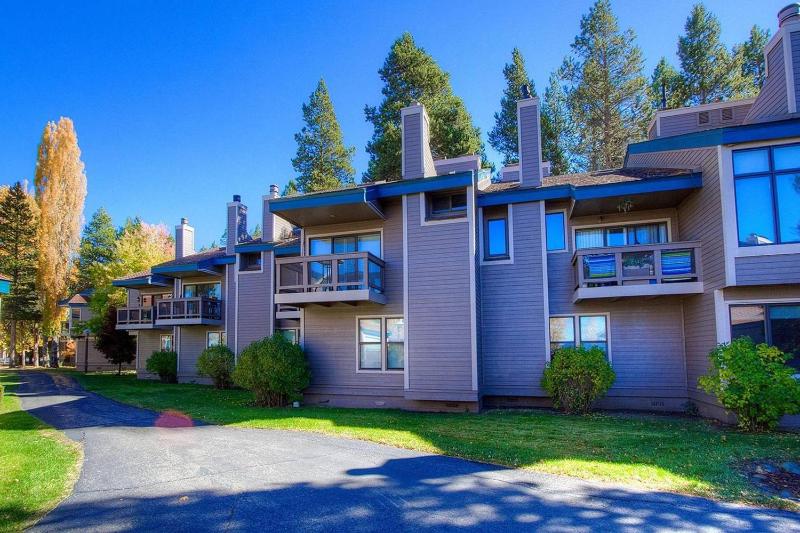 Our Happy Place by Lake Tahoe Accommodations - main image