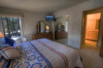 Lucky Lady 404 by Lake Tahoe Accommodations - image 11