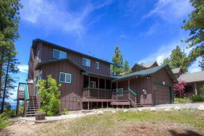 Heavenly Lake View Retreat by Lake Tahoe Accommodations - image 5