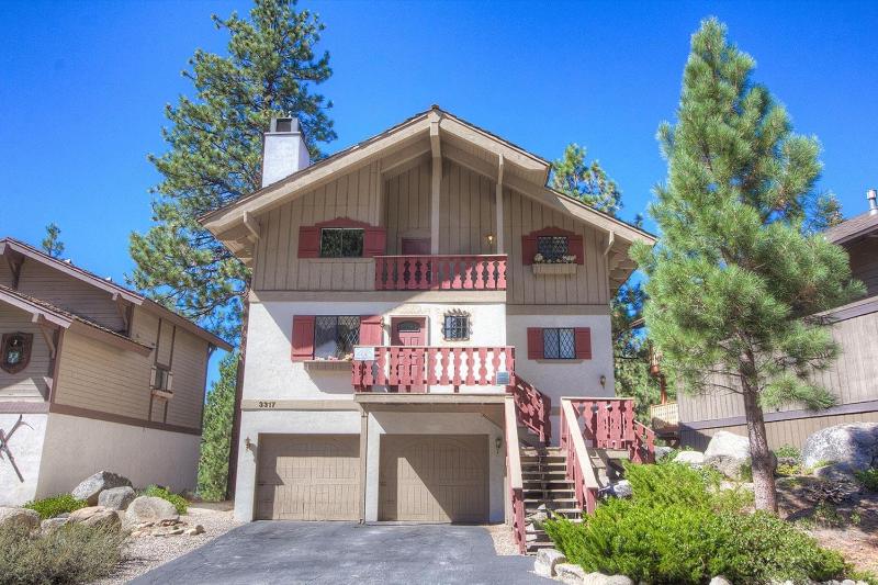 Pinehill Ponderosa by Lake Tahoe Accommodations - main image