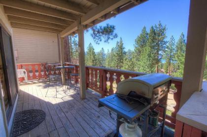 Pinehill Ponderosa by Lake Tahoe Accommodations - image 8