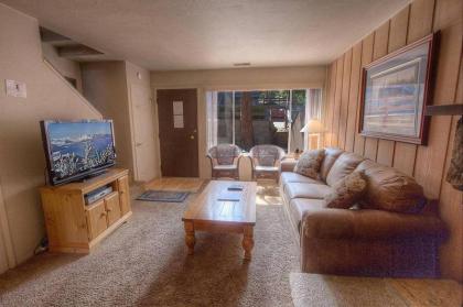 Heavenly Mountain Hideaway by Lake Tahoe Accommodations - image 9