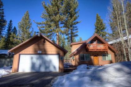 Meadow View Chalet by Lake Tahoe Accommodations - image 2