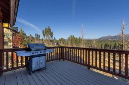 Shaquinaw by Lake Tahoe Accommodations - image 4