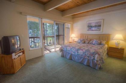 Walk on Water by Lake Tahoe Accommodations - image 9