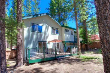 Lone Indian Lodge by Lake Tahoe Accommodations - image 8