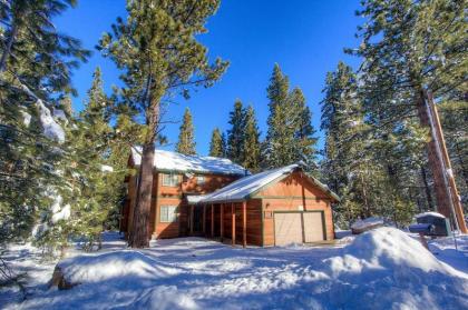 Bear Country by Lake Tahoe Accommodations - image 2