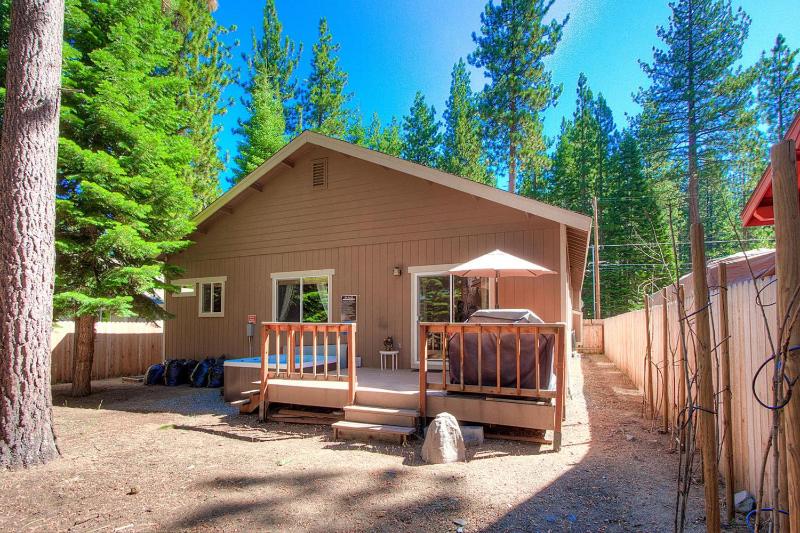 Alpine Haus Tahoe by Lake Tahoe Accommodations - main image