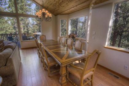 Truckee River Lodge by Lake Tahoe Accommodations - image 7