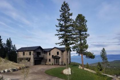 Peaceful Bay Getaway Lakeside Montana