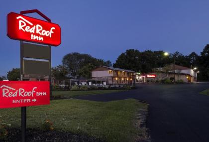 Red Roof Inn Lancaster Strasburg - image 9