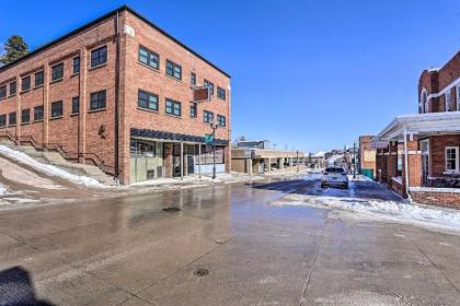 Beauty in the Black Hills An Upscale Apt in Lead - image 10