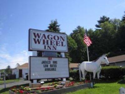 Wagon Wheel Inn - image 4